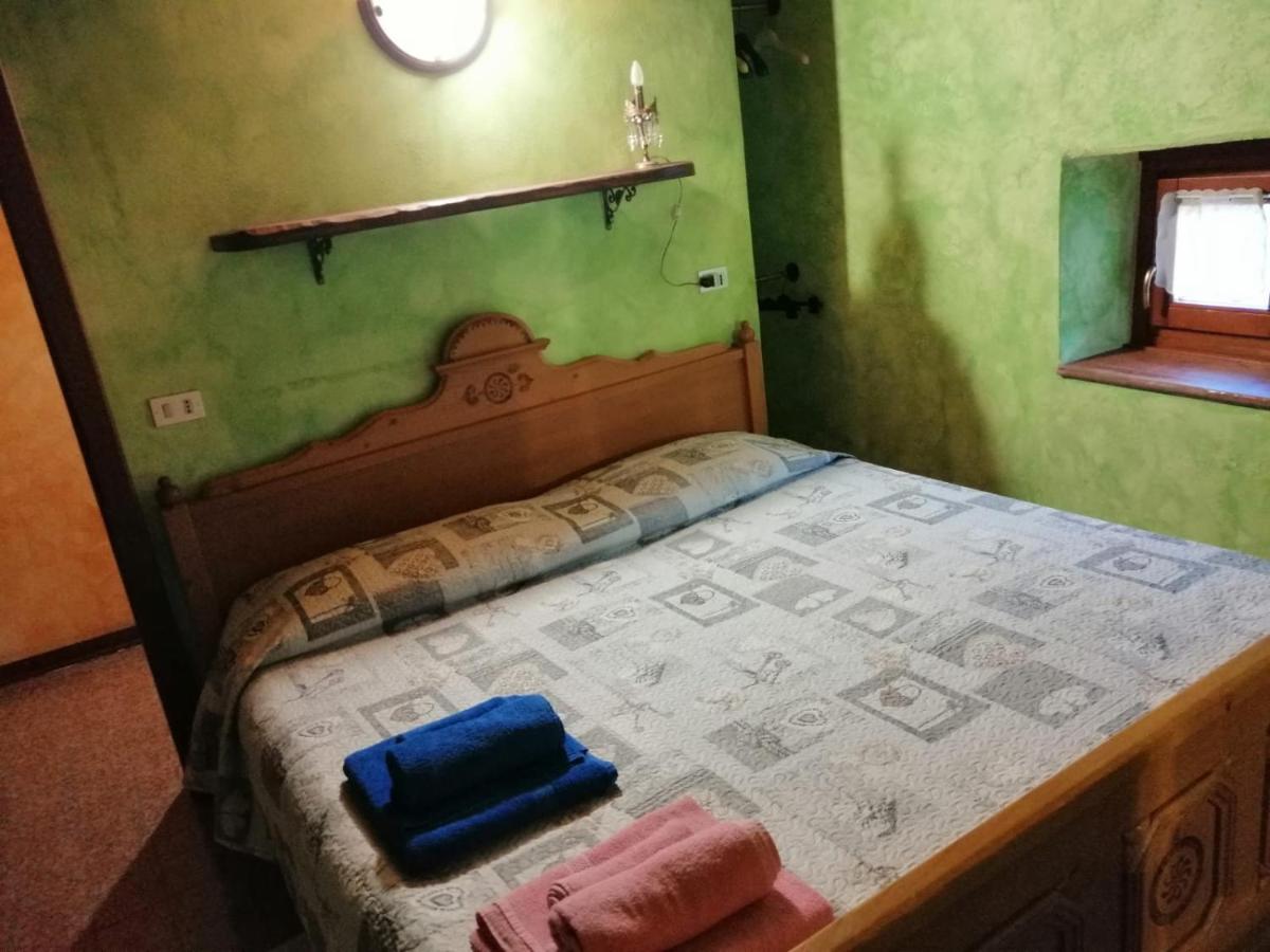 Casa Vacanze La Carbunera Villa Domodossola Eksteriør bilde