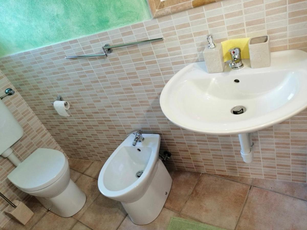 Casa Vacanze La Carbunera Villa Domodossola Eksteriør bilde